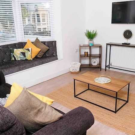Garden Of Eden 1 Bedroom Flat In Fishponds Bristol Exterior photo