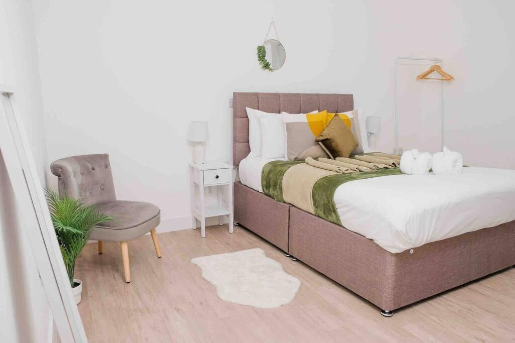 Garden Of Eden 1 Bedroom Flat In Fishponds Bristol Exterior photo