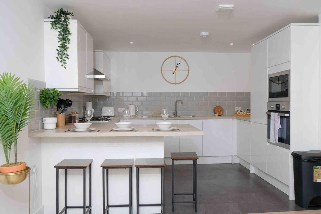 Garden Of Eden 1 Bedroom Flat In Fishponds Bristol Exterior photo